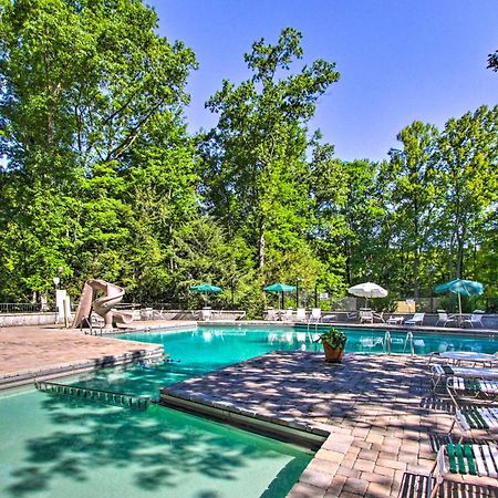 Gatlinburg Vacation Rental Balcony With Hot Tub! Екстер'єр фото